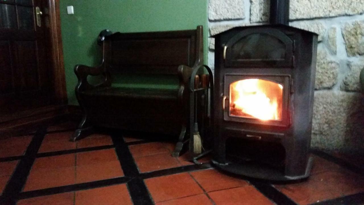 Nossa Casa Na Aldeia Apartment วีเซว ภายนอก รูปภาพ