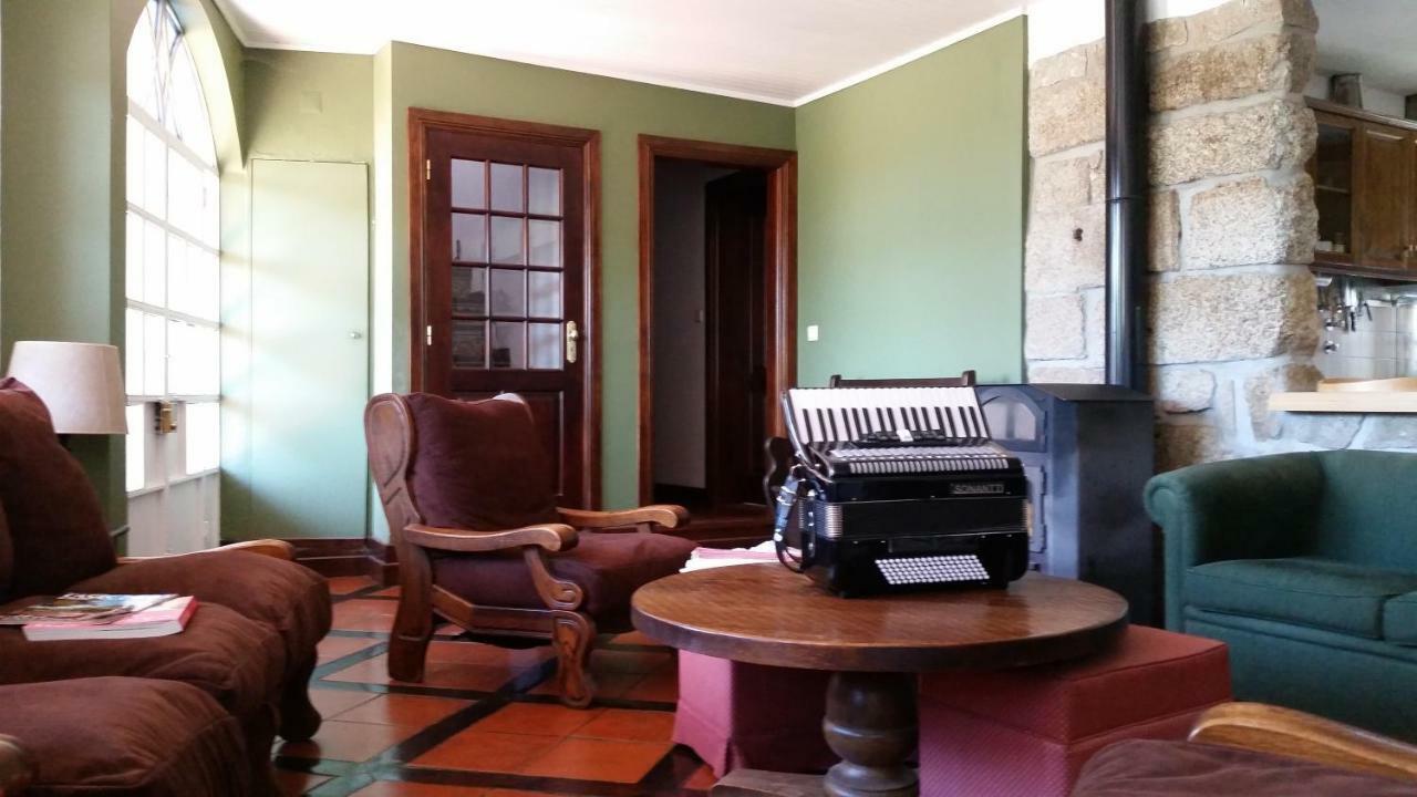 Nossa Casa Na Aldeia Apartment วีเซว ภายนอก รูปภาพ